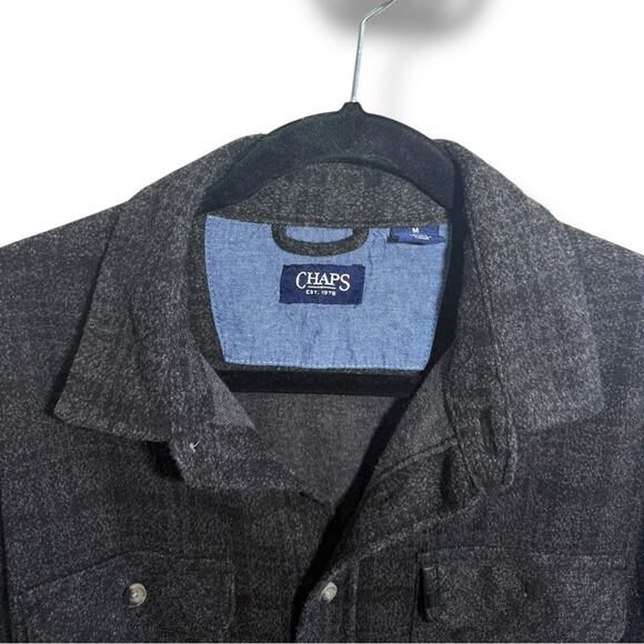 Chaps Men’s Plaid Flannel Button-Down Shirt in Charcoal Gray Medium - Picture 3 of 5
